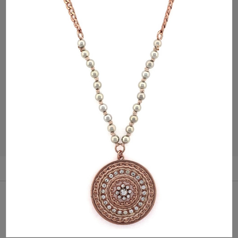 Jessica Simpson pearl & rose gold medallion pendant necklace
